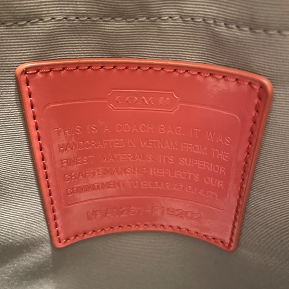 Coach diaper bag - Picture 2 of 7